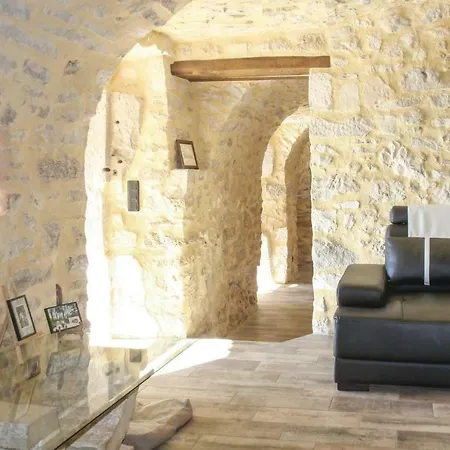 Five Bedroom Holiday In Barjac * Barjac (Gard)